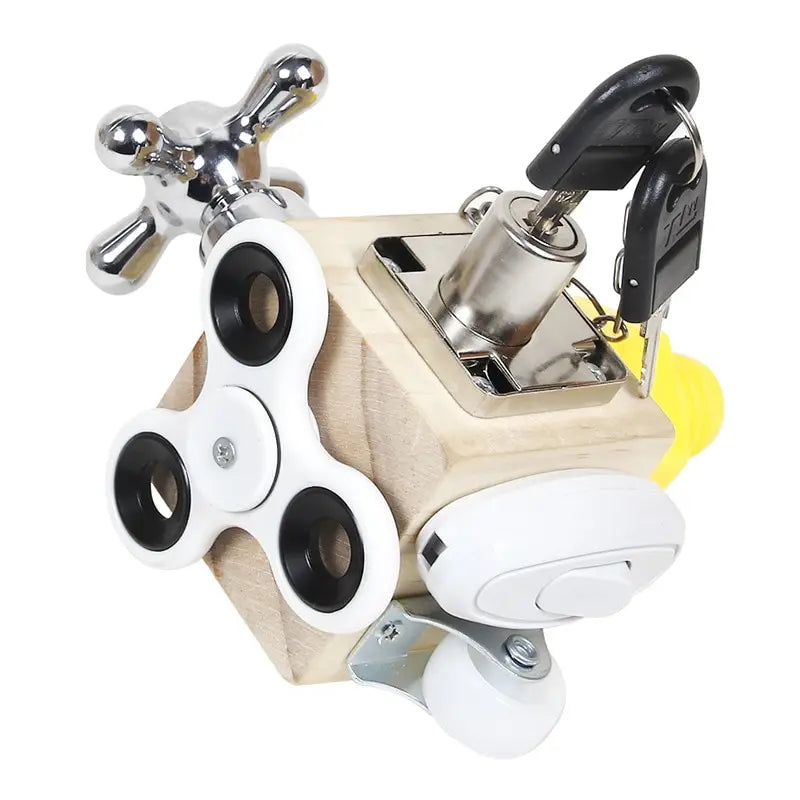 Woodies™ | Ontwikkel de handvaardigheid | Busy Cube